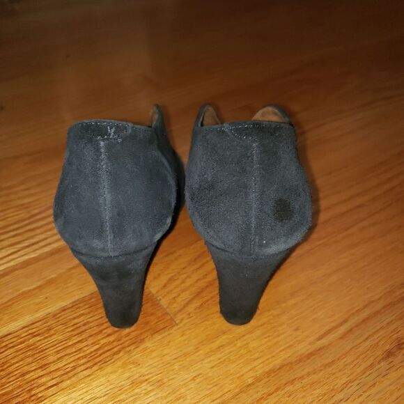 Eric Michaels Black Leather booties - Picture 4 of 8